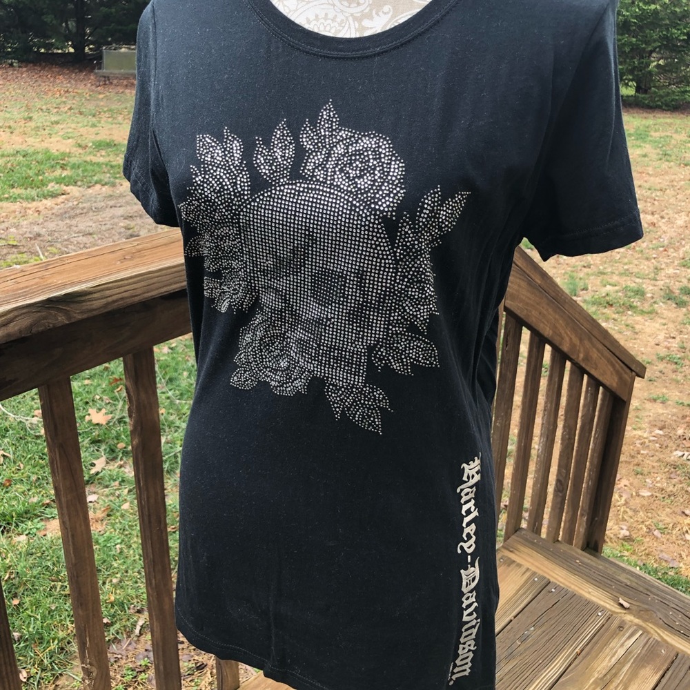 Harley T-shirt size XL runs small.